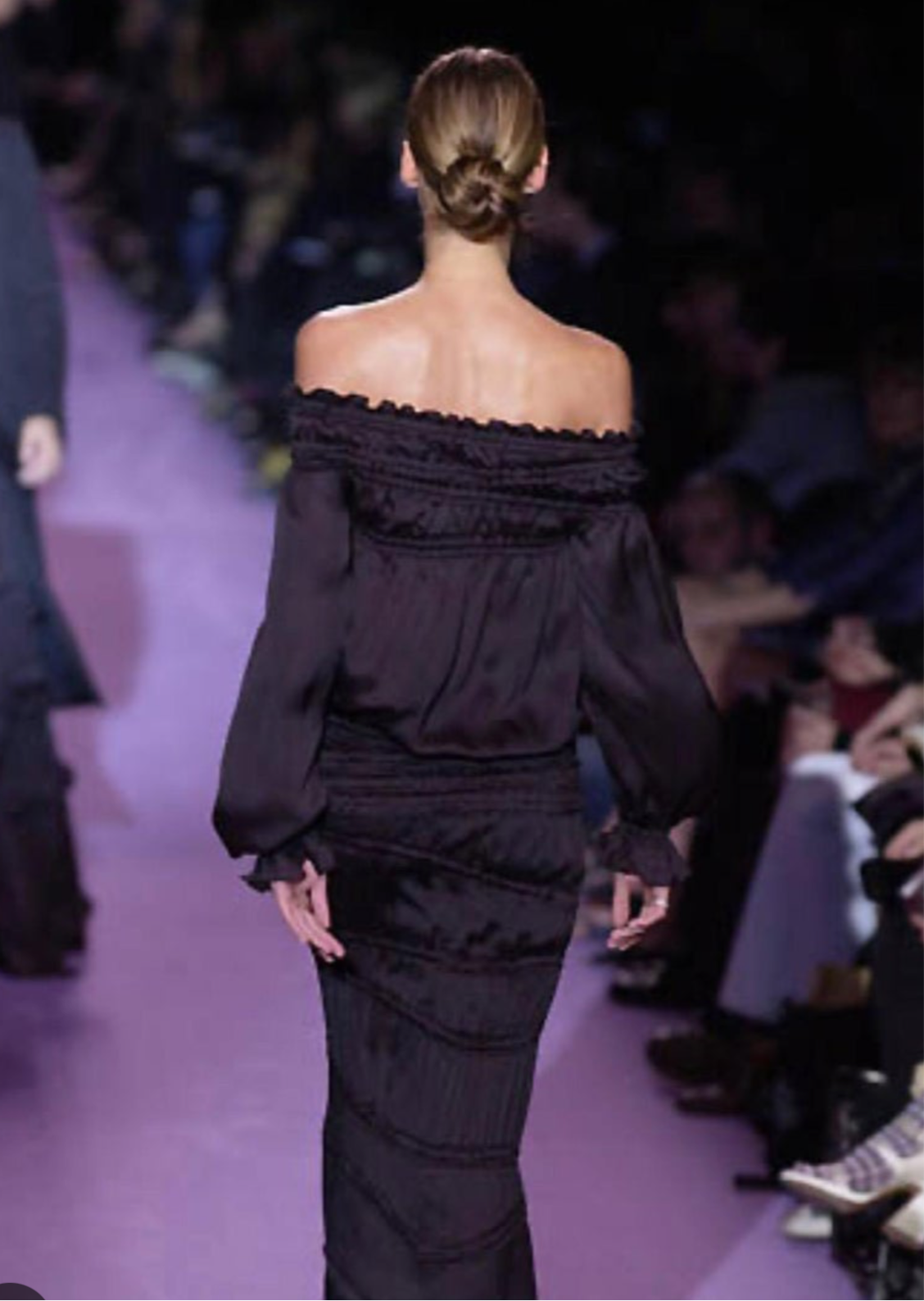 TOM FORD YSL LOOK 20 2001 RUNWAY