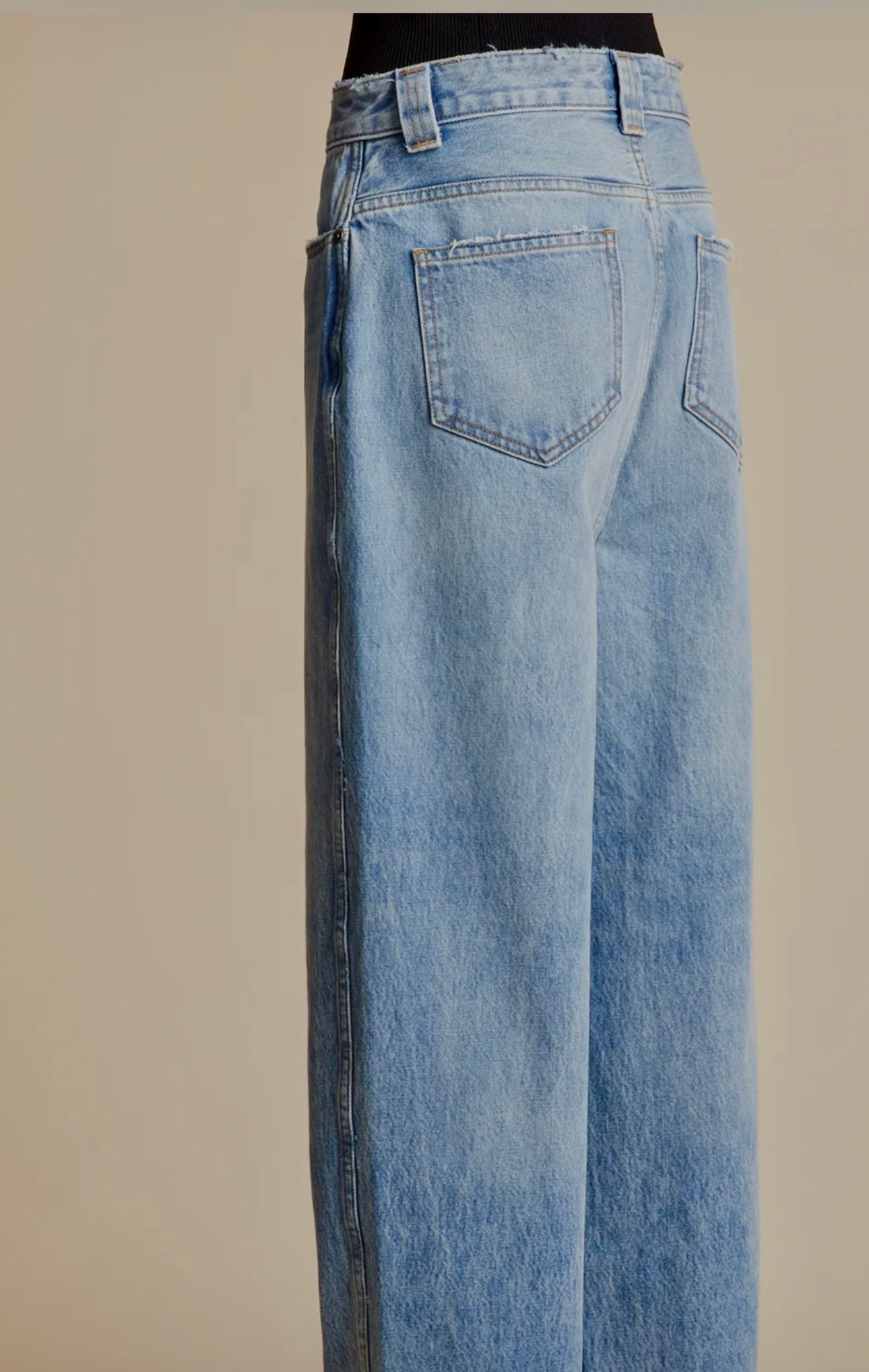 KHAITE Martin Jean Sz 24