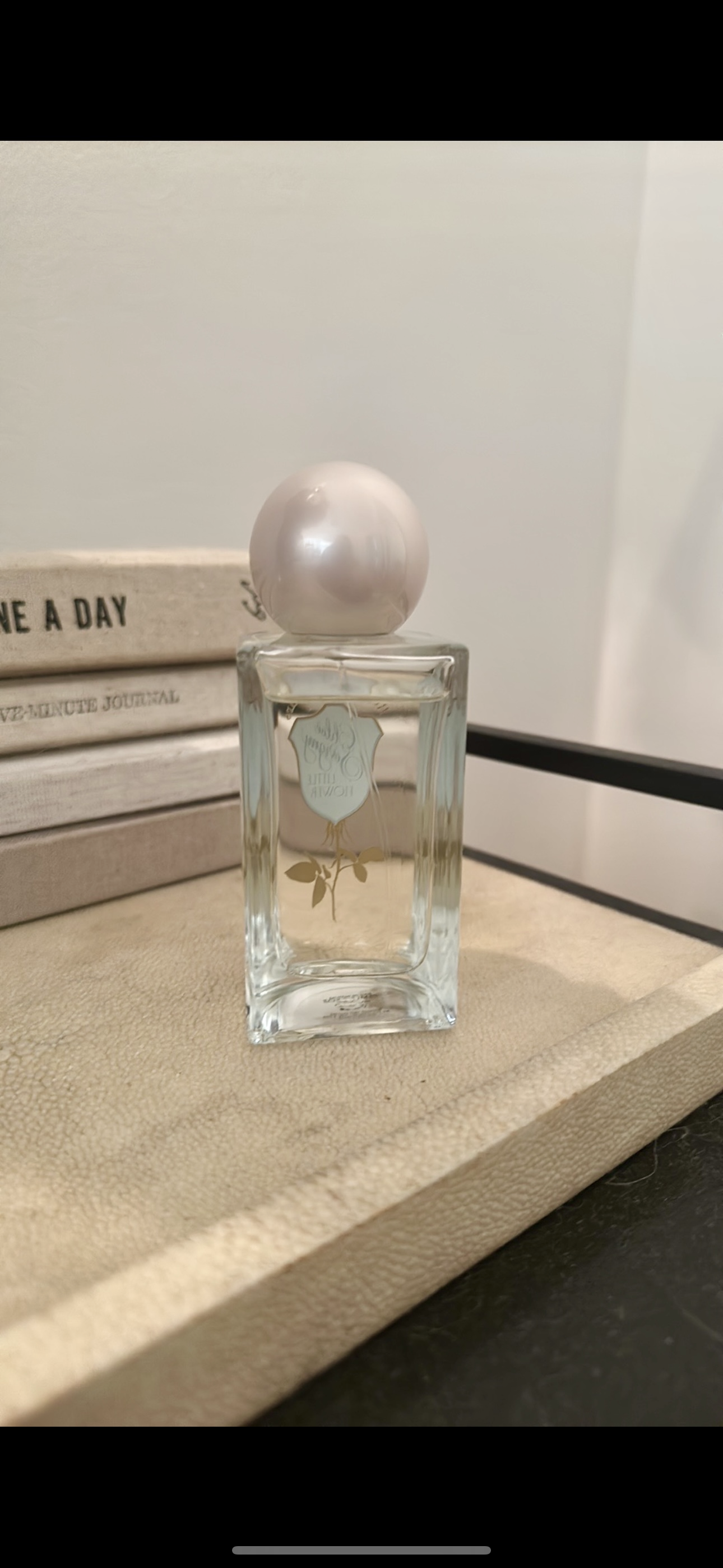 REGIME DES FLEURS CLOE SEVIGNY LITTLE FLOWER